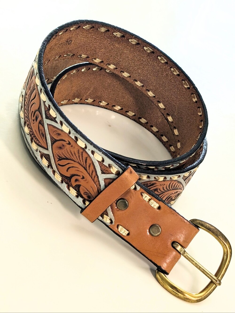 Vintage Mens Western Tooled Brown Leather Belt Size 42